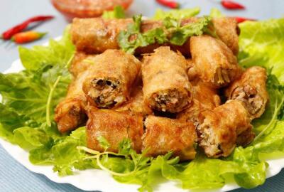 Comment faire les nems frits vietnamiens ? Recette traditionnelle et secrets pour les réussir