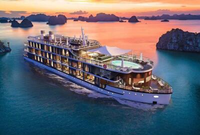 Top 12 meilleures jonques en baie d'Halong
