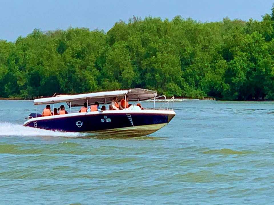 excursion-en-bateau-a-grande-vitesse-depuis-saigon