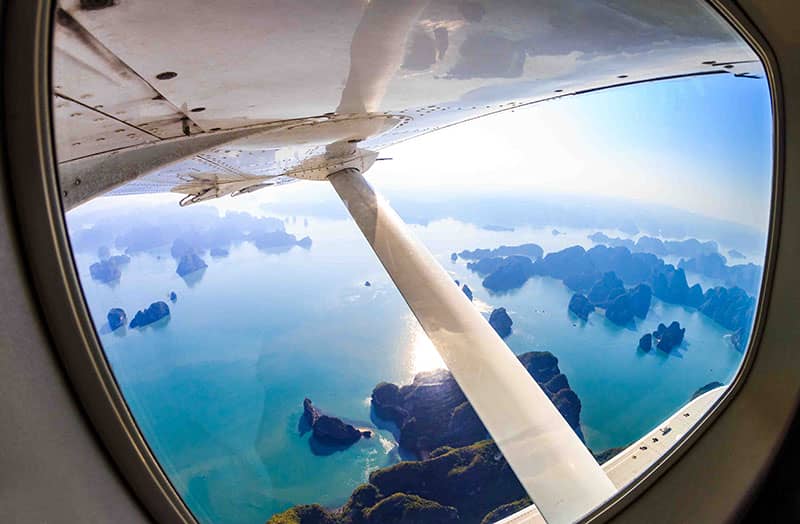 Visiter-la-baie-d'Halong-en-hydravion