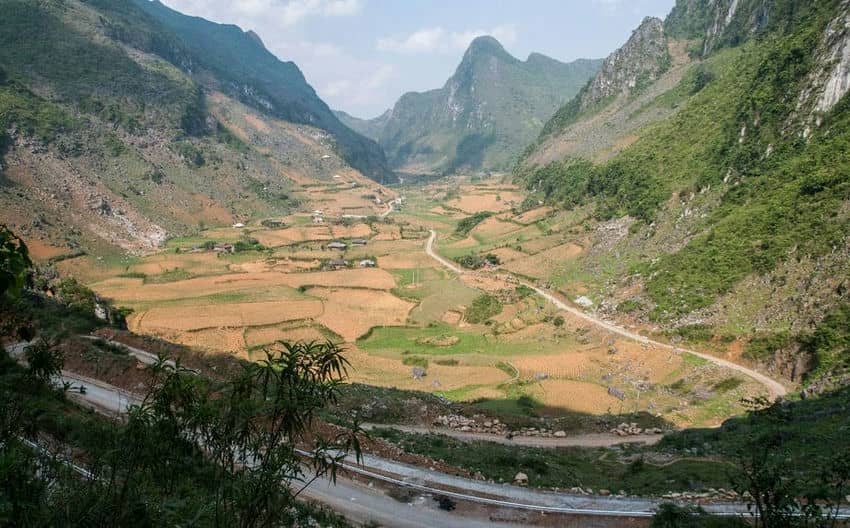 trek-hoang-su-phi-montagne