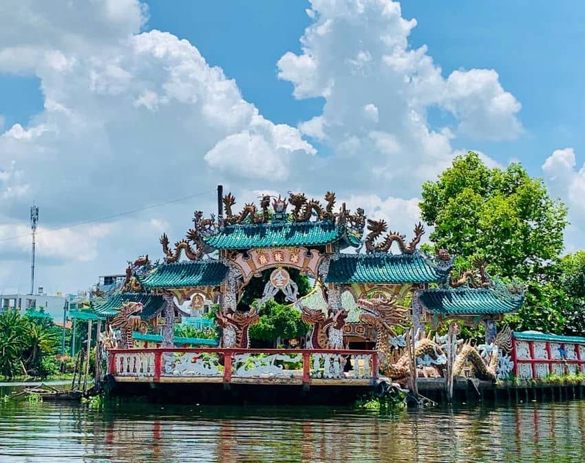 excursion-en-bateau-a-grande-vitesse-depuis-saigon