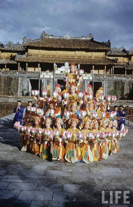 Hue 1961 photo