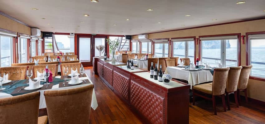 Restaurant_en_jonque