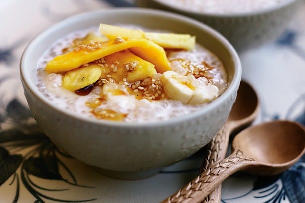 manger-banane-au-lait-de-coco-vietnam