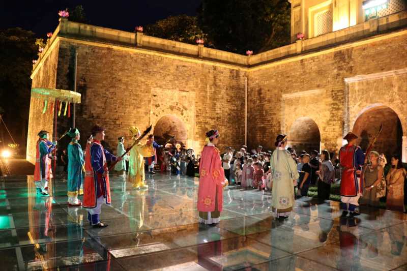 top-10-attractions-touristiques-a-decouvrir-absolument-a-hanoi