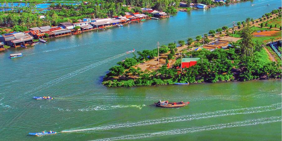 plus-beaux-marches-flottants-au-Vietnam