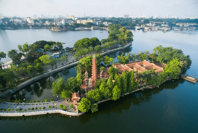 pagode-de-tran-quoc-a-hanoi