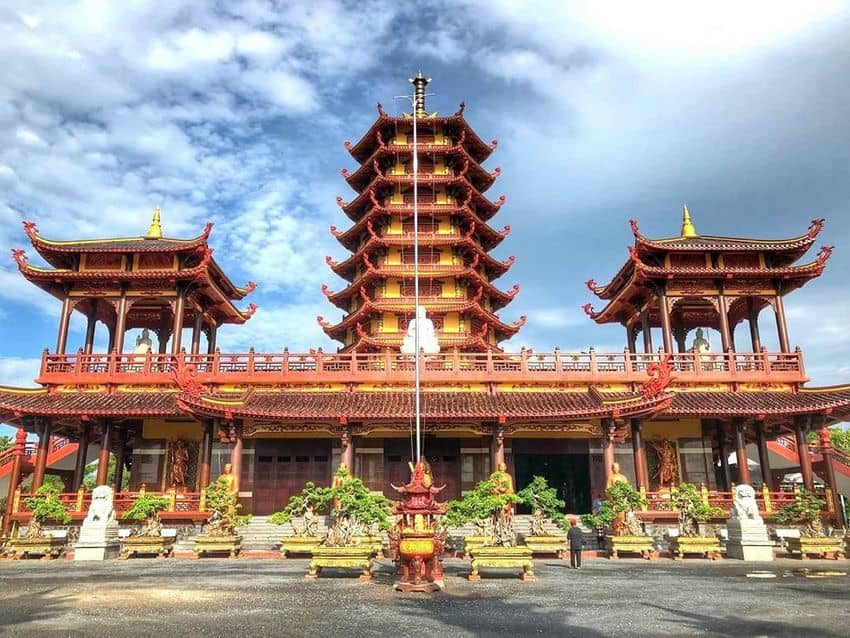 top-10-pagodes-a-ho-chi-minh-ville-a-visiter-absolument