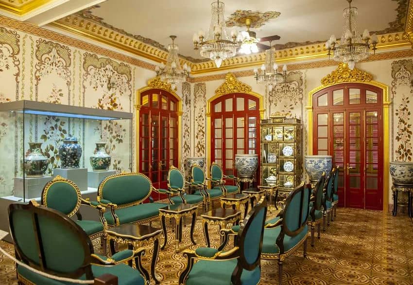 palais-kien-trung-a-hue-ouvre-ses-portes-aux-visiteurs-apres-5-ans-de-restauration