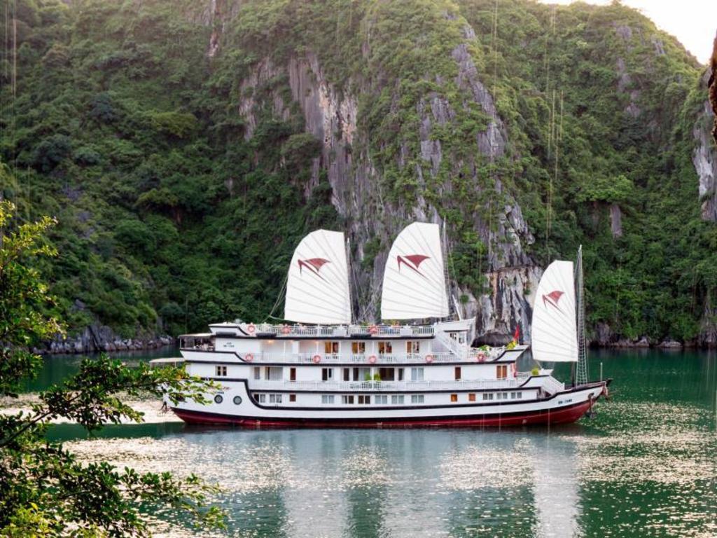 top-10-des-meilleures-croisieres-dans-la-baie-de-bai-tu-long