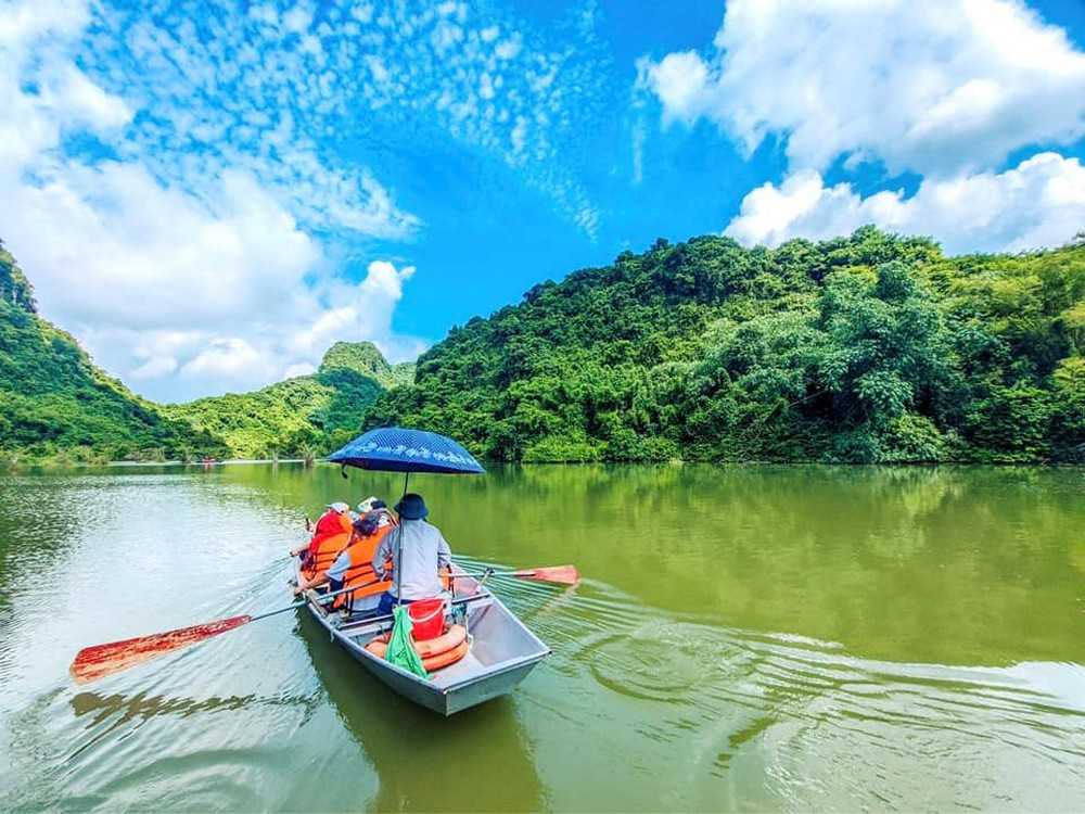 voyager-a-ninh-binh-avec-des-enfants